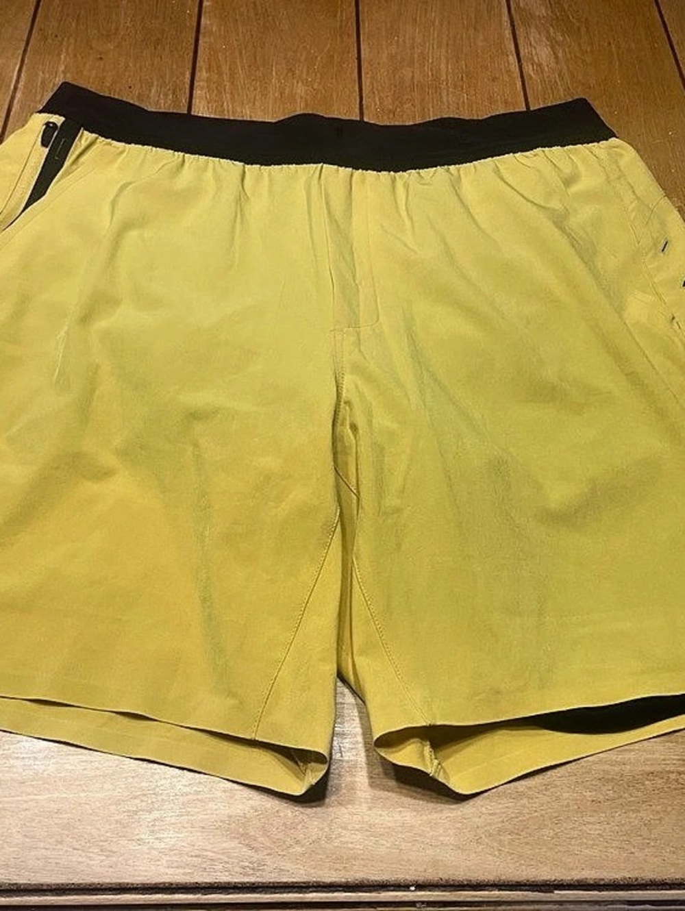 Ten Thousand The Interval Short Athletic Shorts in Yellow Large Like New